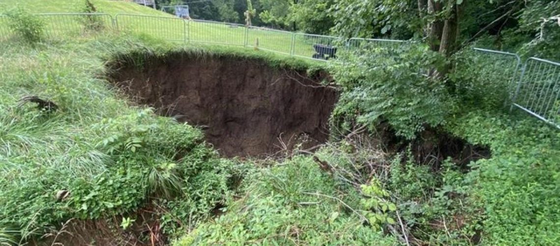 sinkhole-e-town